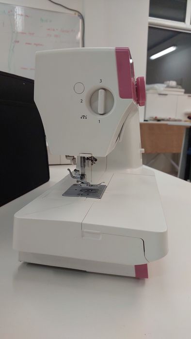 Швейная машинка Janome 1522