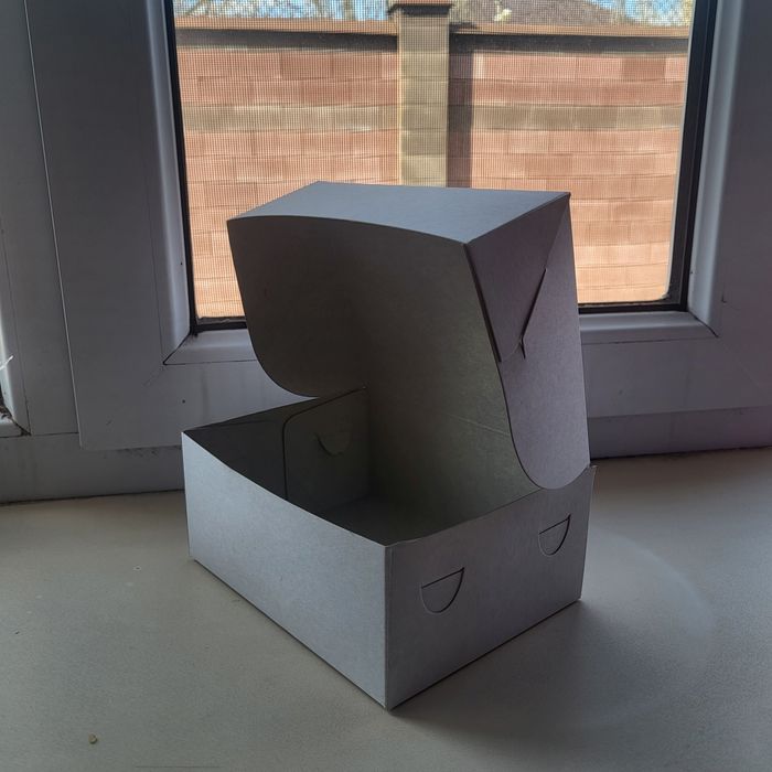 Продам коробки 18×14×8