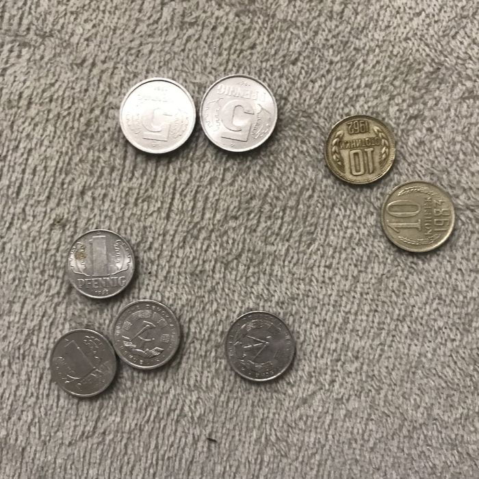 monede cu regele mihai 1943-1944 si ce se vede in poze 100 lei bucata