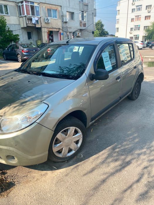 Ofer spre vanzare Dacia sandero