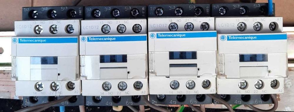 Lot Contactoare 220V Telemecanique LC1D12