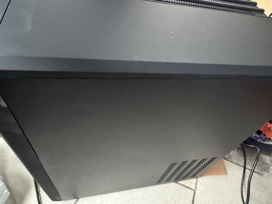 НОВ геймърски компютър i7 8х3.6ghz/32ram/8video/ssd1tb+hdd3tb