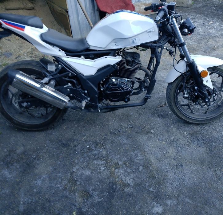 Продам мотоцикл  Rz