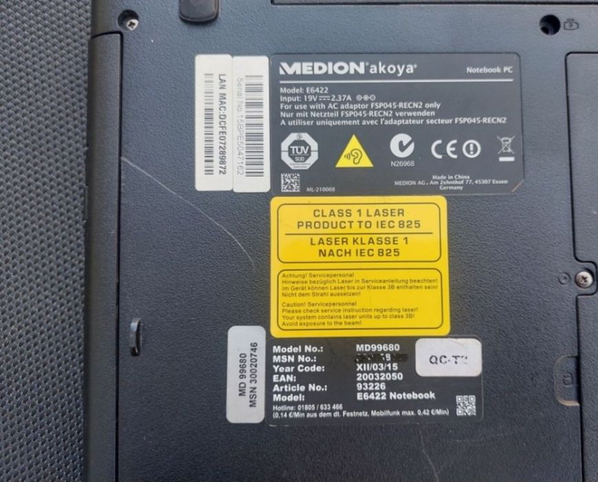 Laptoo Medion Akoya i3