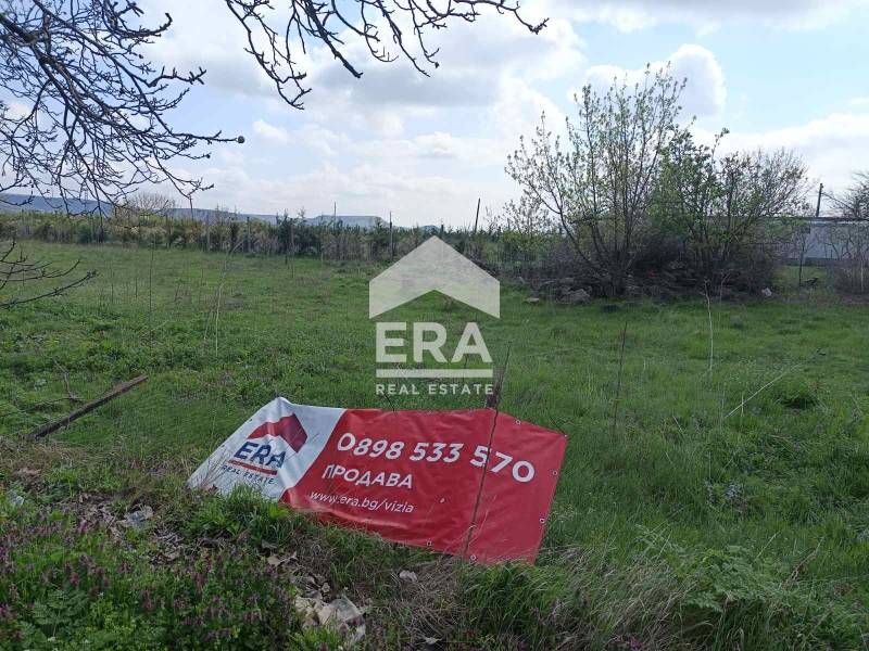 ЕКСКЛУЗИВНО! Парцел за жилищно строителство в гр. Суворово, с площ 707