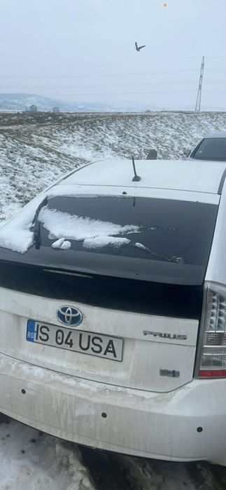 Toyota prius hybrid 2011