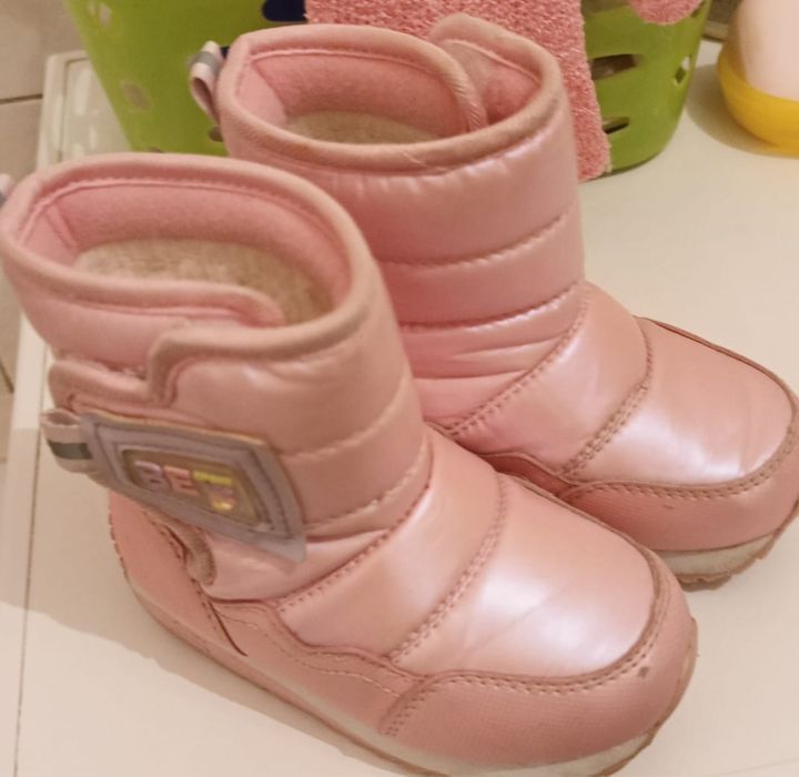 Обувь 23 размера, 4000 тенге