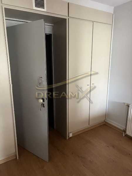 Дава се под наем офис в Кършияка! 71808537