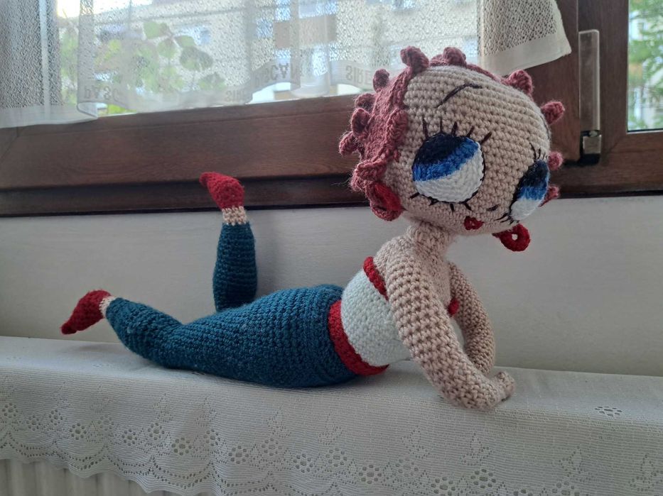 papusa crosetata Betty Boop , ideala pentru cadou