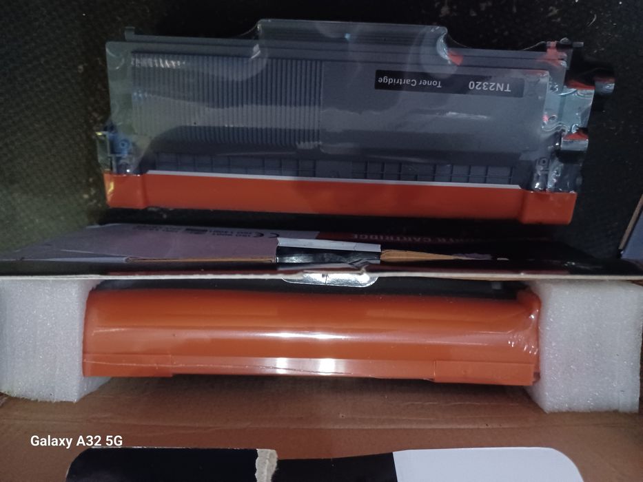 Vând Toner Laser imprimanta Brother etc.