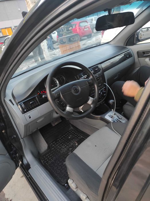 Chevrolet Lacetti 1.8 avtomat