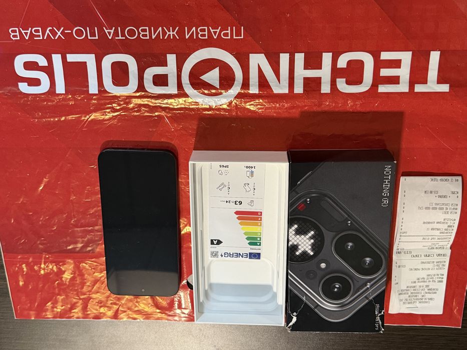 КАТО НОВ 256GB Nothing Phone 4a Pro 5G Гаранция Технополис 2028г. Black (R)