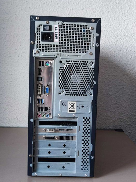 4 calculatoare PC / workstation pentru piese sau proiecte