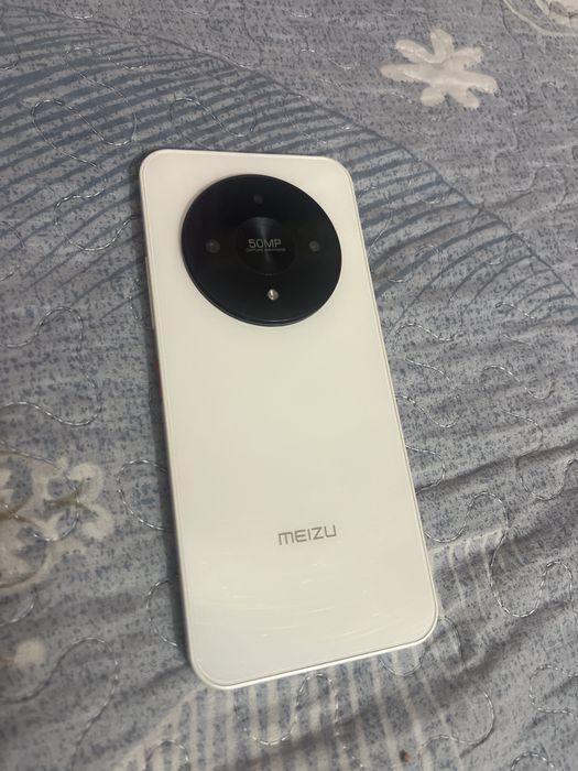 Продам сотку Meizu mblu22 pro