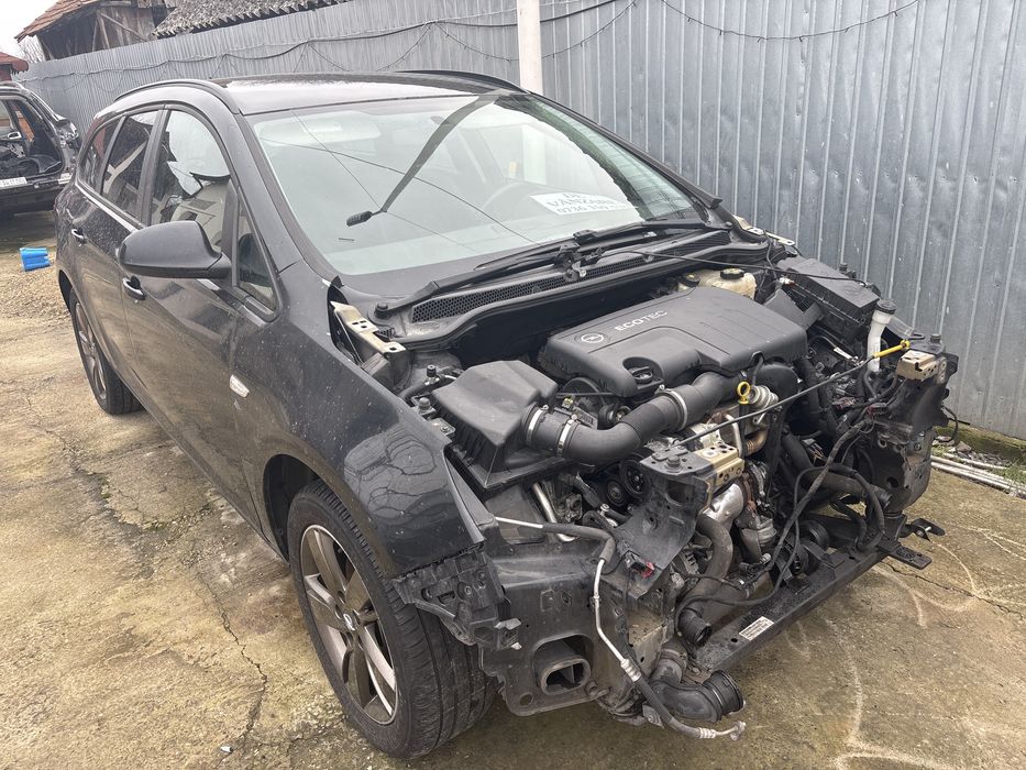 Motor Ooel adtra j Sport Tourer 1.7  DTS   96 kw 131 co