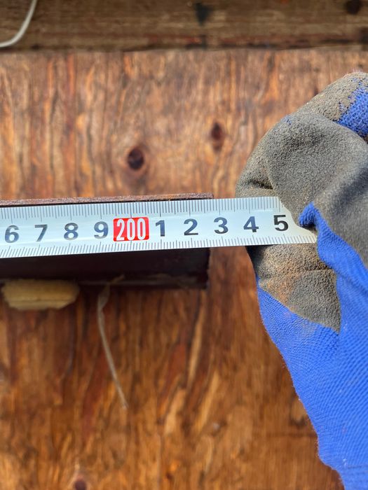 Метална правена врата