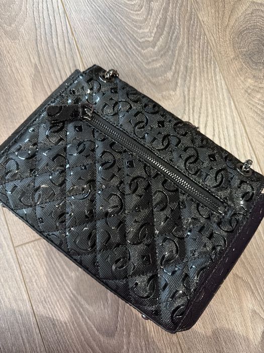 Дамска чанта Guess