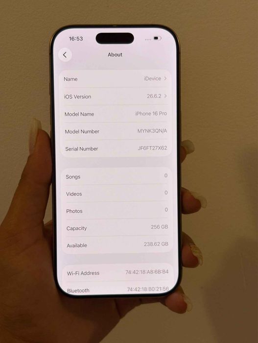 Iphone 16 pro.