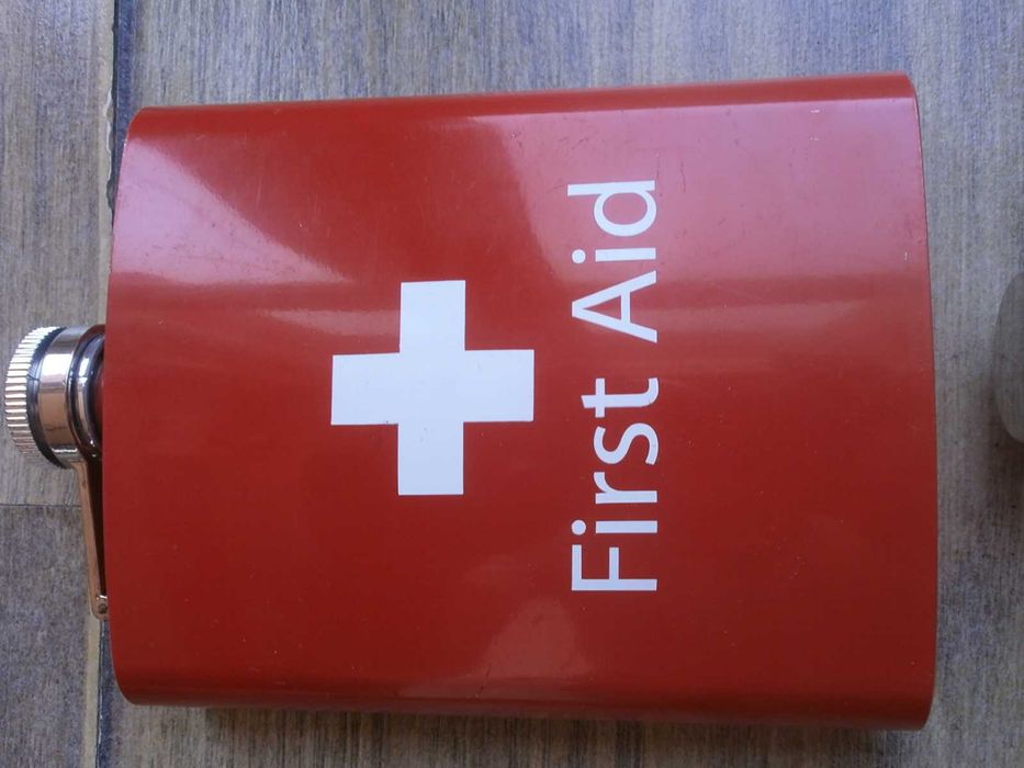 Колекция Джобна Бутилка, Манерка за алкохол