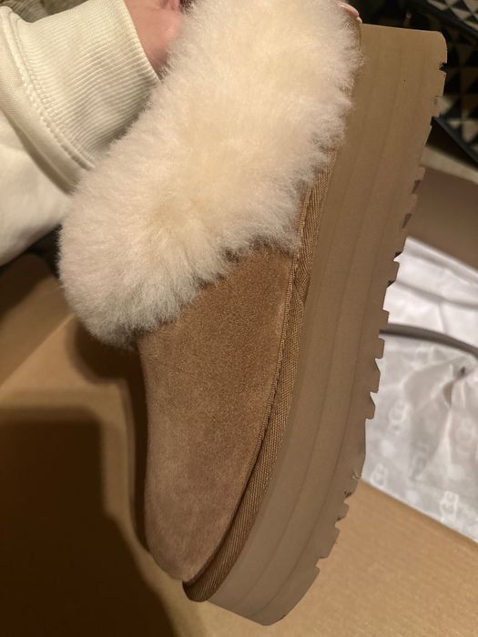 Дамски Апрески UGG