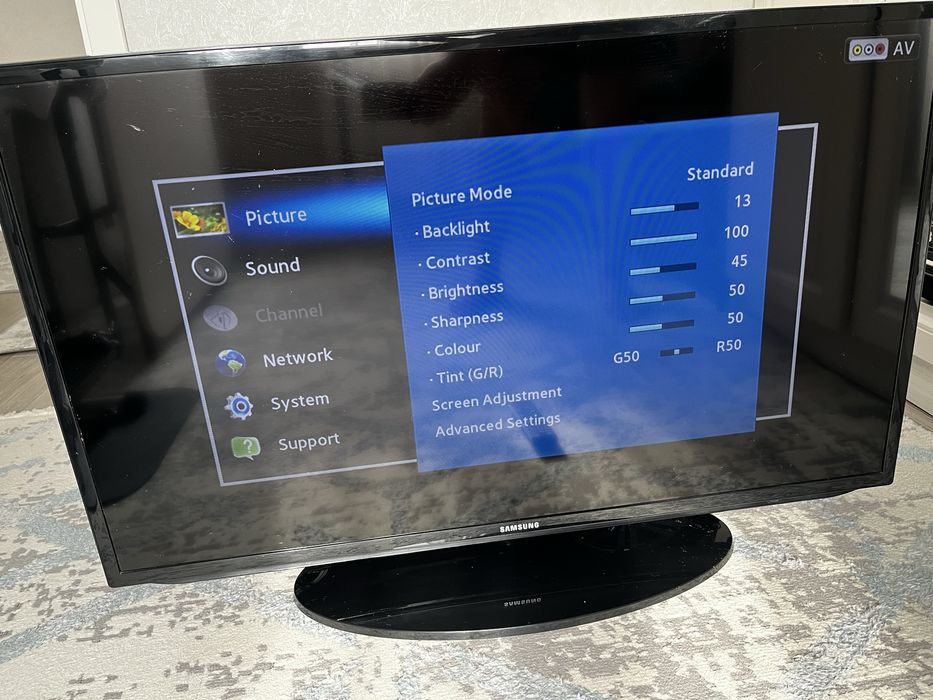 Продам телевизор samsung