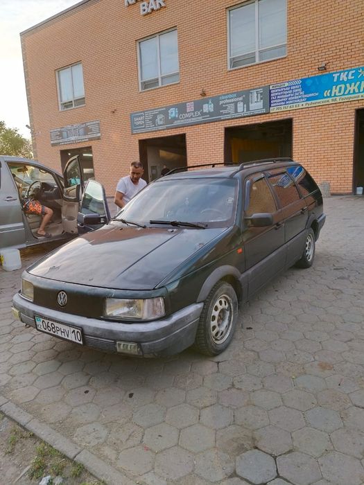 Пассат В3 93 года