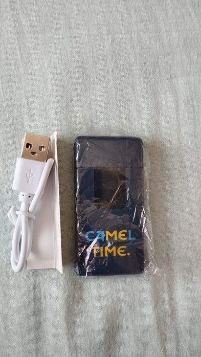 Bricheta Camel noua cu încărcător