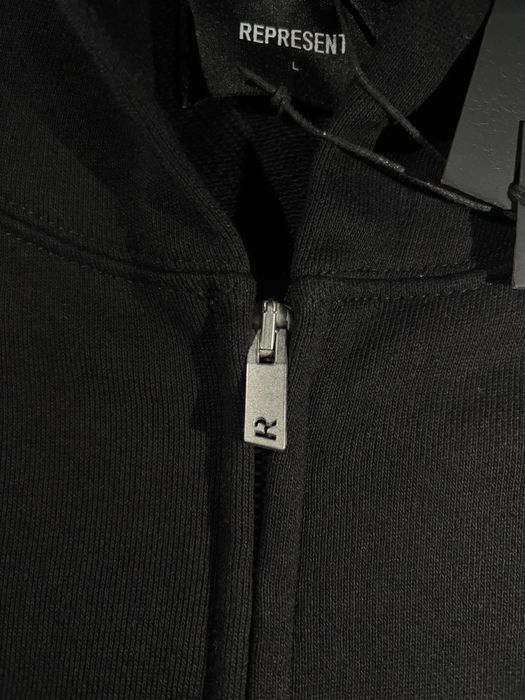 Суитшърт Represent - Цената се договаря