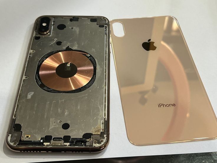 Замена битых задних стекл на Iphone