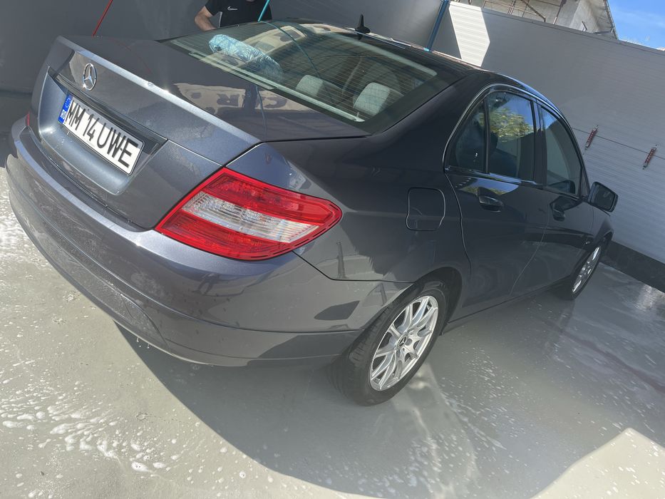 MERCEDES-BENZ E-Class 2010 — imagine 2