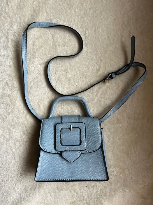 Малка светлосиня чантичка Zara