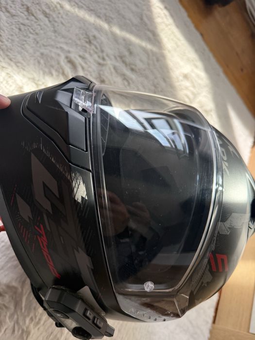 Каска Shark размер XL