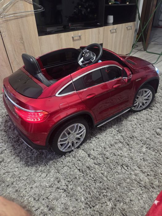 Masinuța lui Mos Craciun