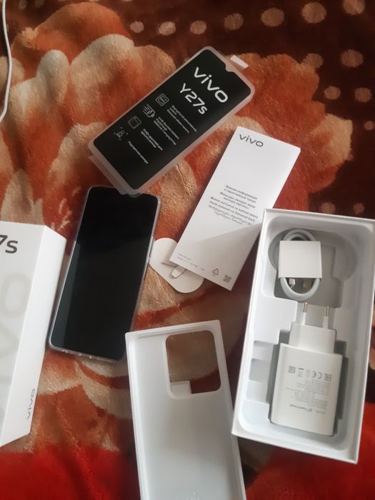 VIVO   Y 27 S     8/128