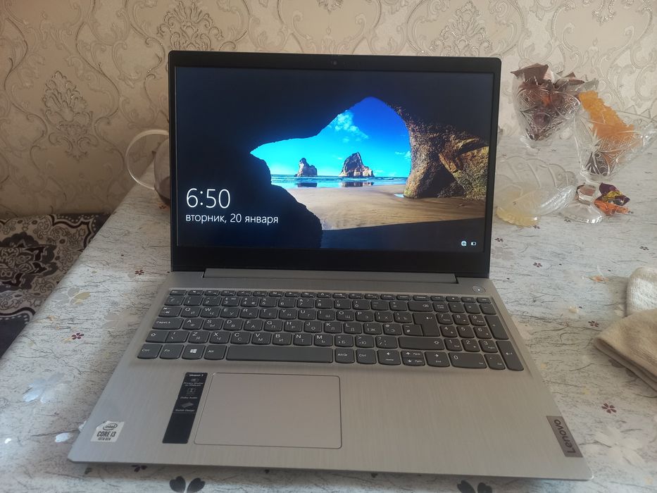 Lenova Ideapad 3 Intel core i3 10chi avlod