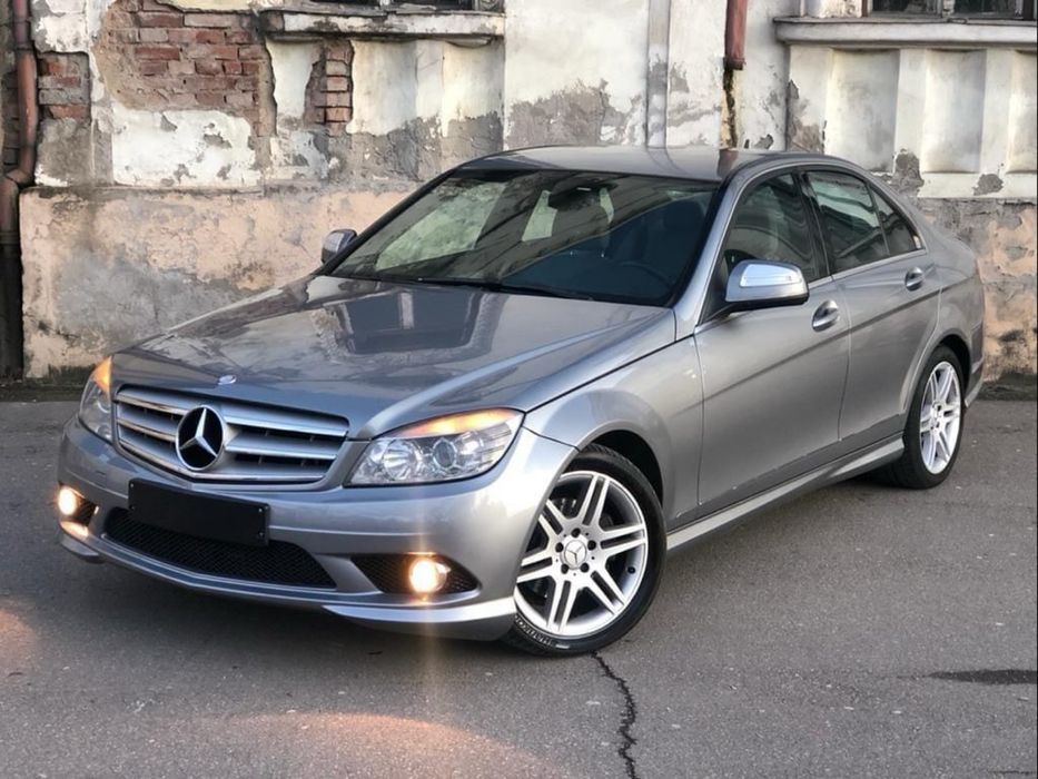 Mercedes c200 An 2008 136 cai AMG PAK de fabrica