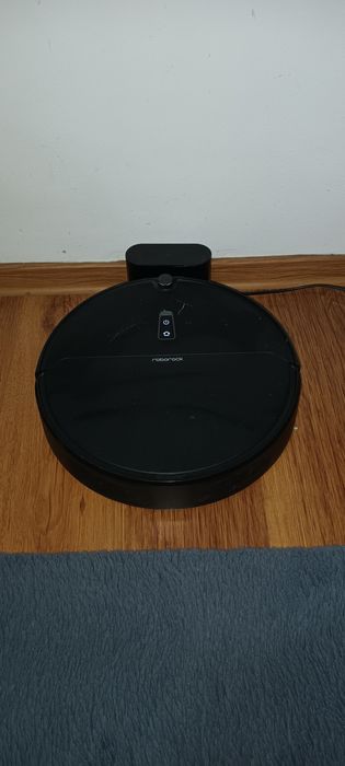 Aspirator roborok E4