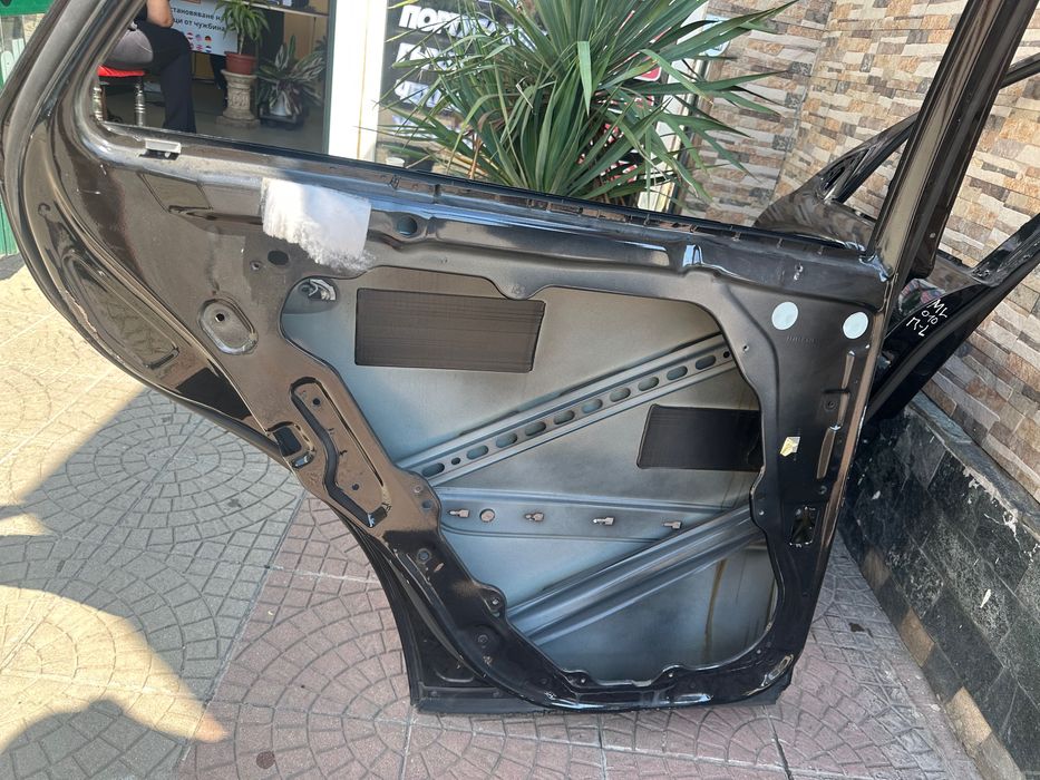 Предна и задна Врата за ML 320