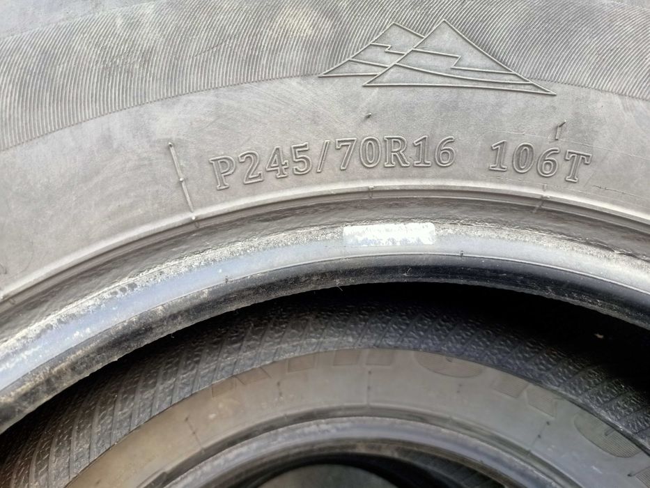 Продам шины бу. 245*70 R16