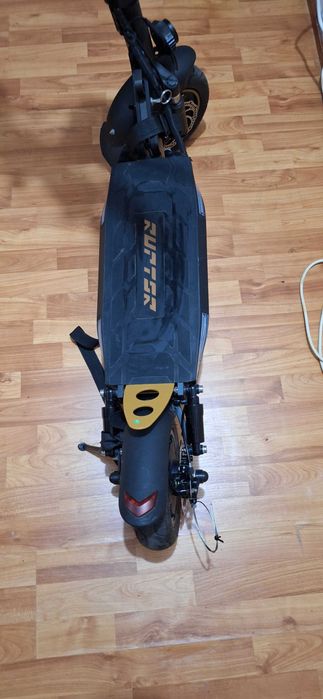 vind trotineta ruptor R1 Lite