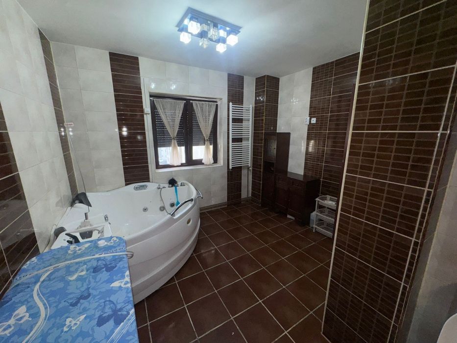 Apartament Exercitiu De Vanzare