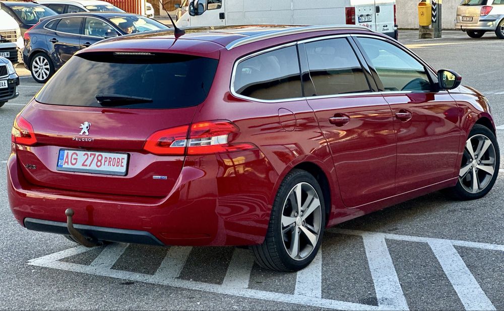 Peugeot 308 Blue-HDI Feline