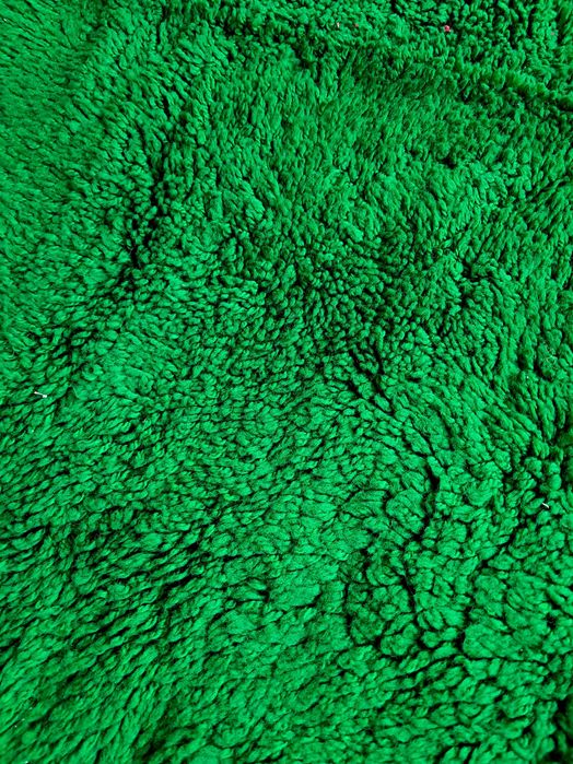 Нов вълнен китеник - червен, зелен и оранжев