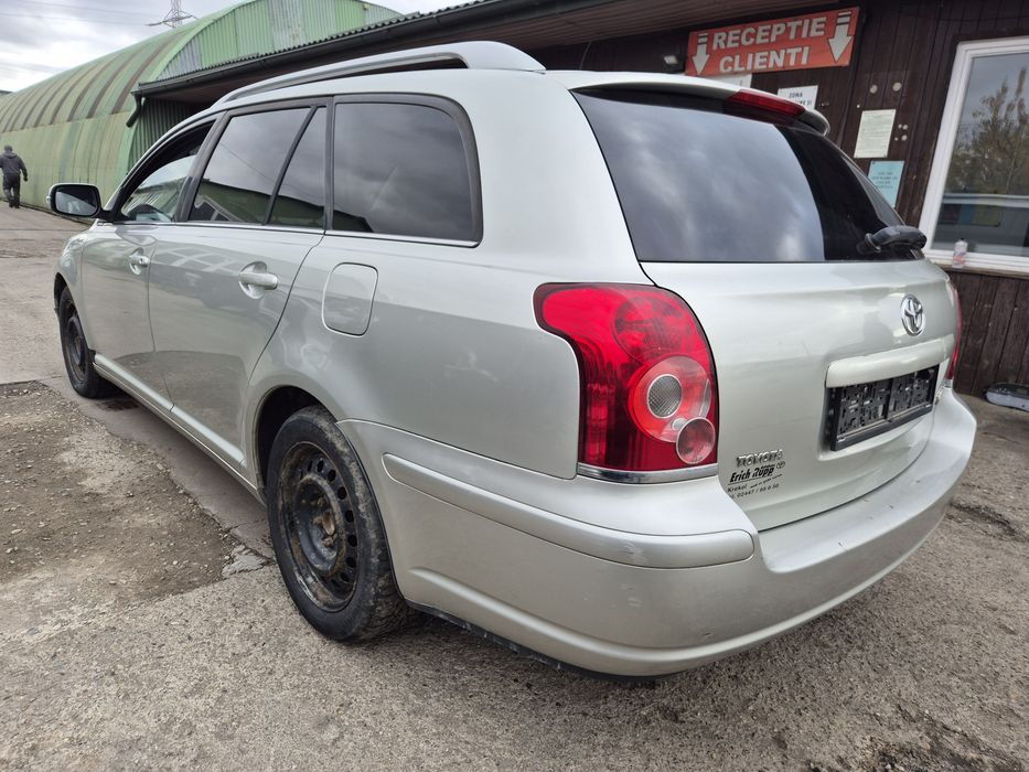Dezmembram Toyota Avensis 2007 2.2d 177cp Manual
