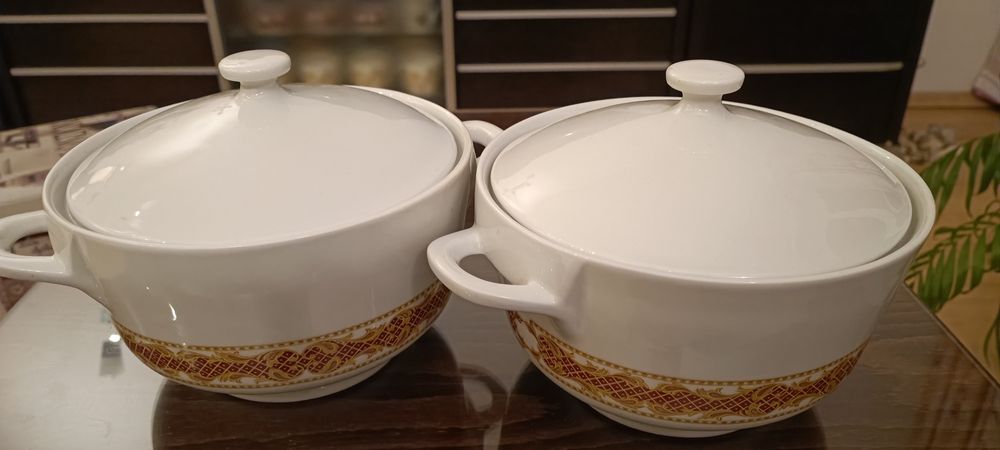 Порцеланови супници