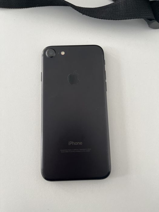 Iphone 7 256gb stare buna,are folia pe fata sparta doar