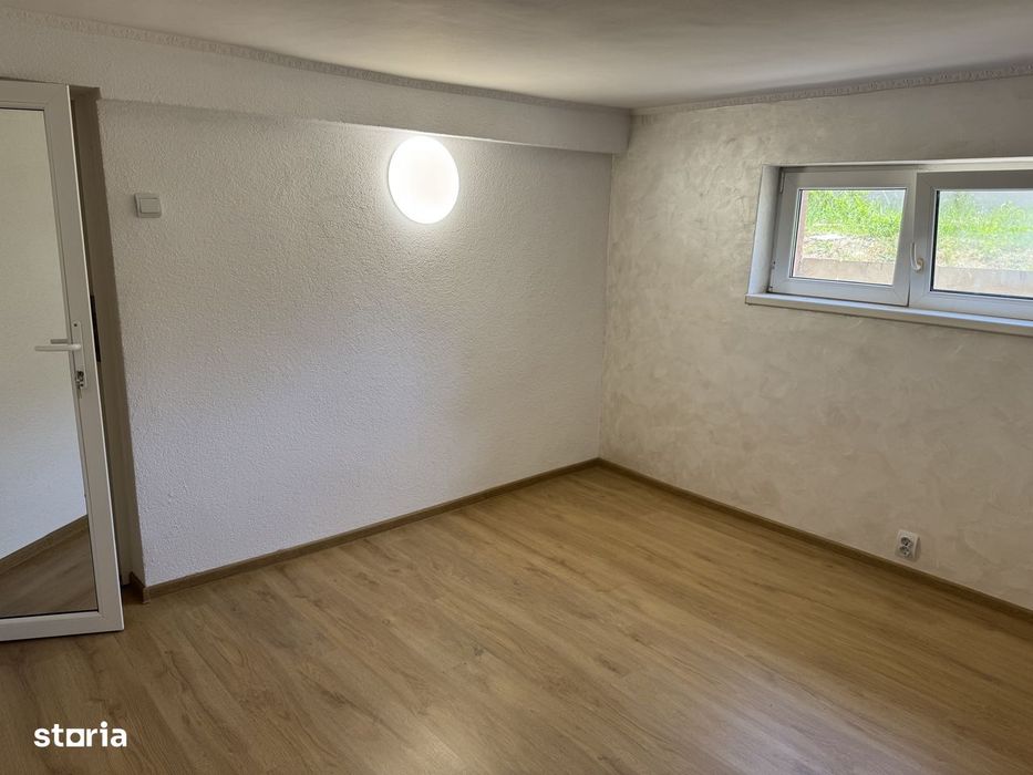 Apartament 1 camera, Zona Micro 16