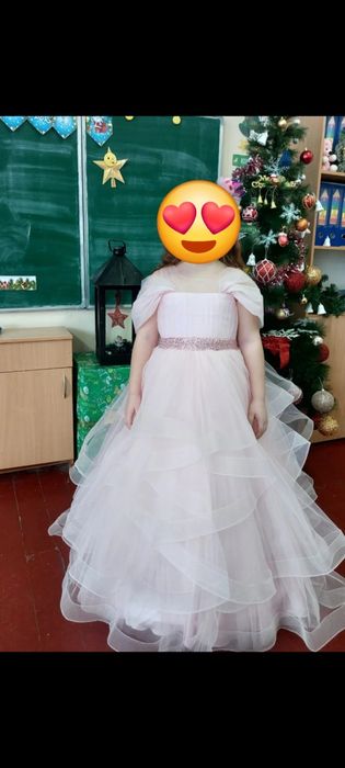 Продам бальное платье