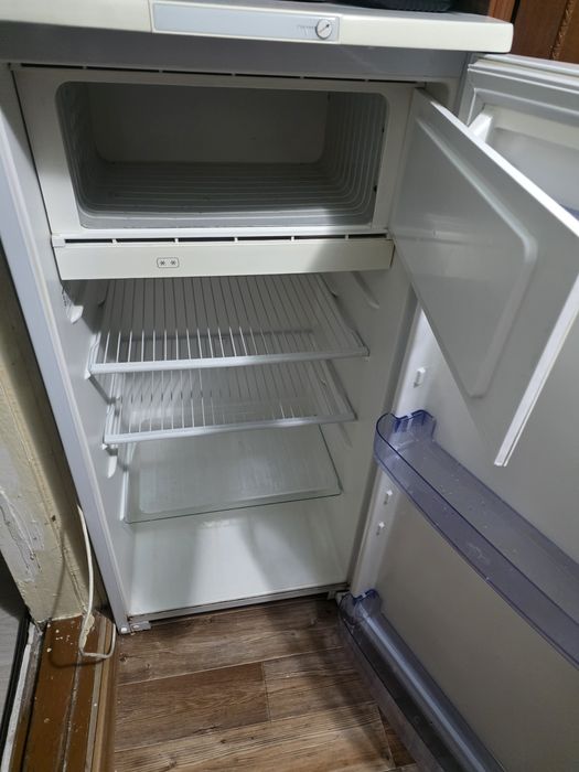 Продам холодильники