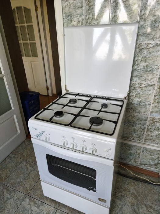 Продается газовая плита